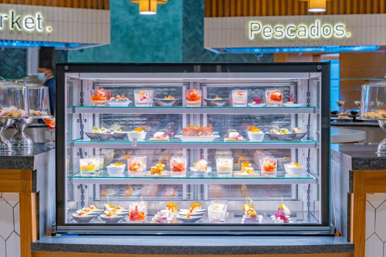 คาริบ ดีลักซ์ ปรินเซส - ออล อินครูซีฟ Hotel ปุนตากานา ภายนอก รูปภาพ A display case