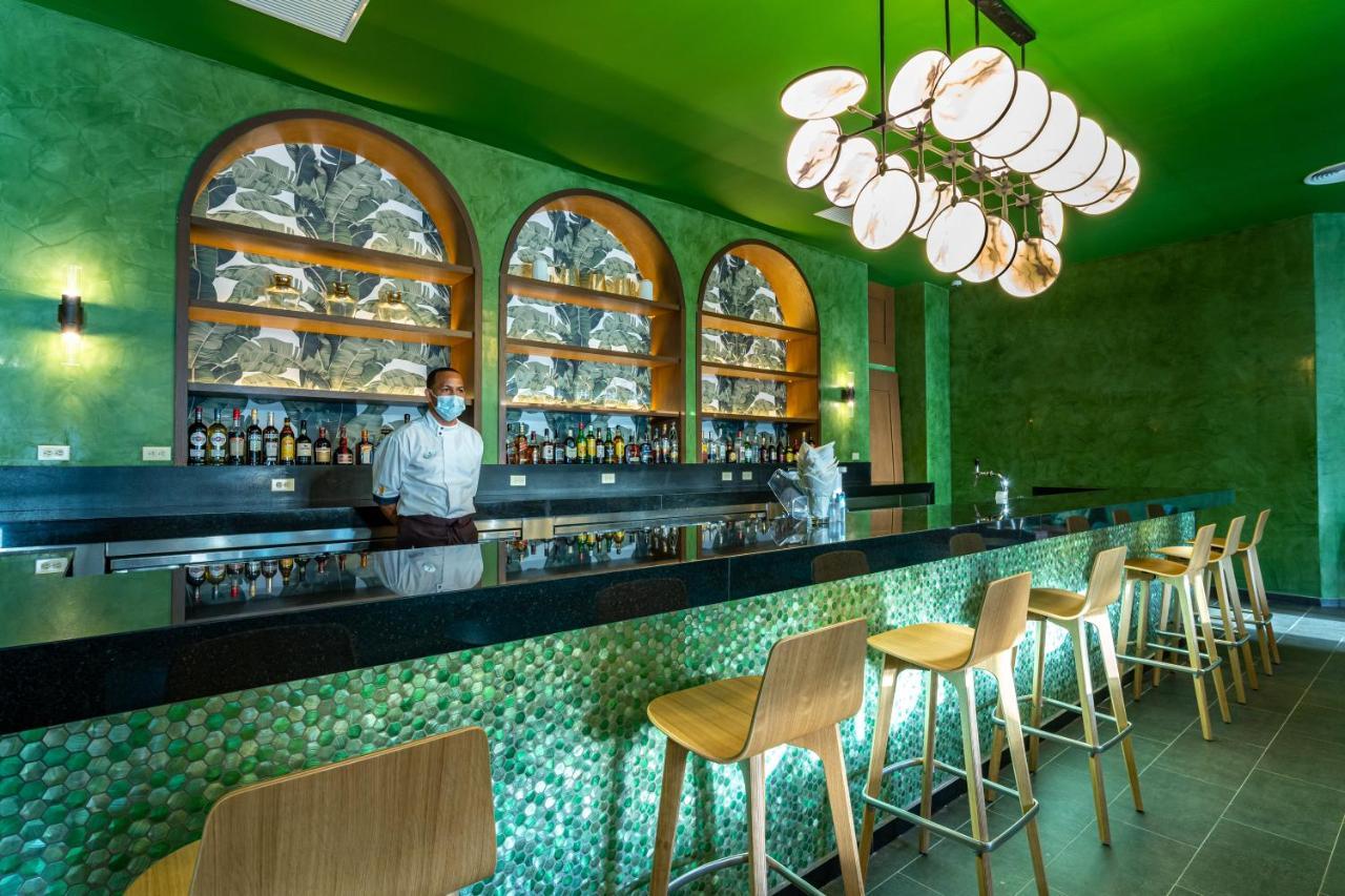 คาริบ ดีลักซ์ ปรินเซส - ออล อินครูซีฟ Hotel ปุนตากานา ภายนอก รูปภาพ The bar at the restaurant