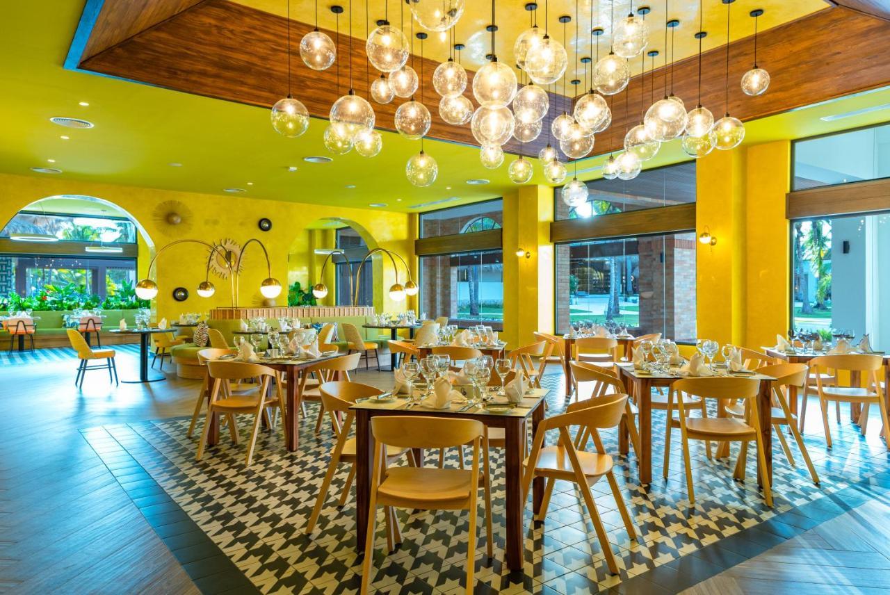 คาริบ ดีลักซ์ ปรินเซส - ออล อินครูซีฟ Hotel ปุนตากานา ภายนอก รูปภาพ Restaurant