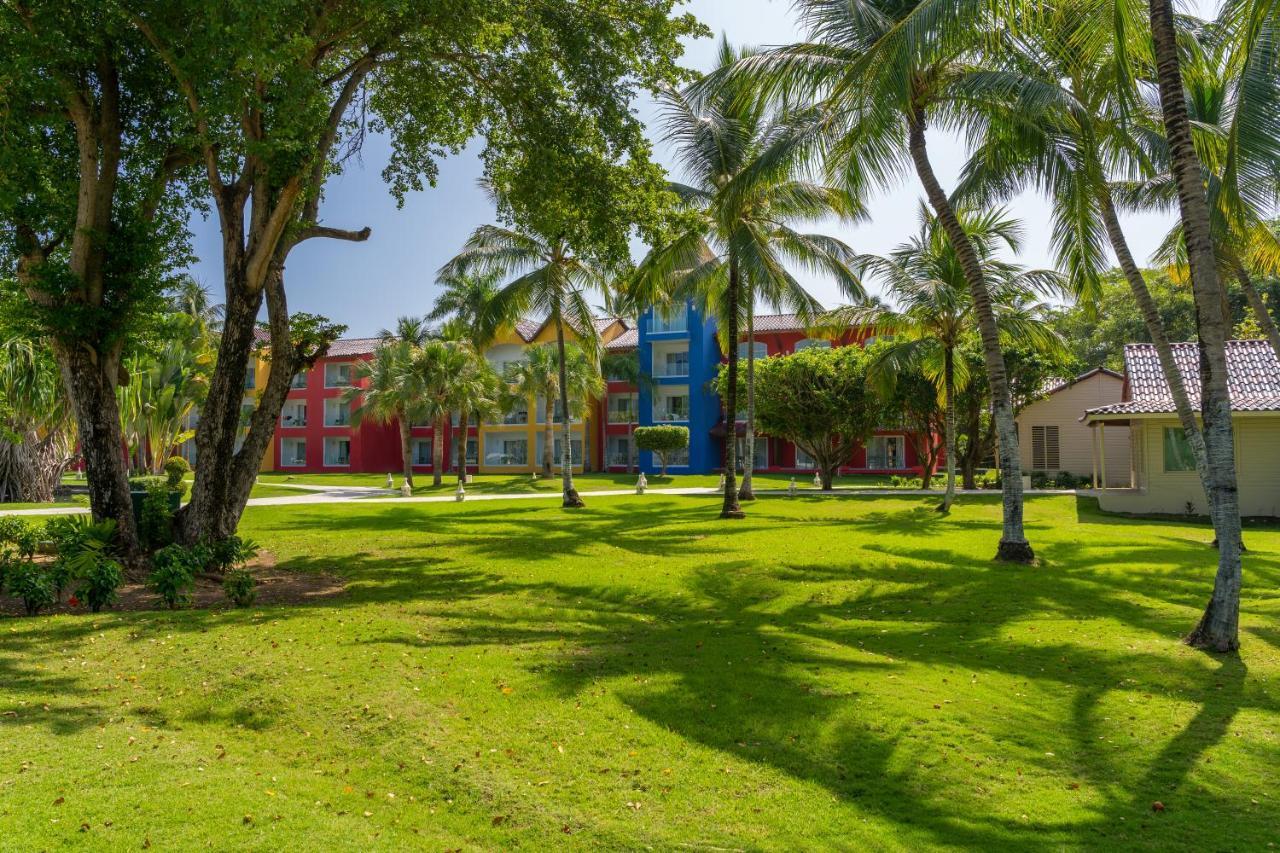 คาริบ ดีลักซ์ ปรินเซส - ออล อินครูซีฟ Hotel ปุนตากานา ภายนอก รูปภาพ The Village at Florida International University