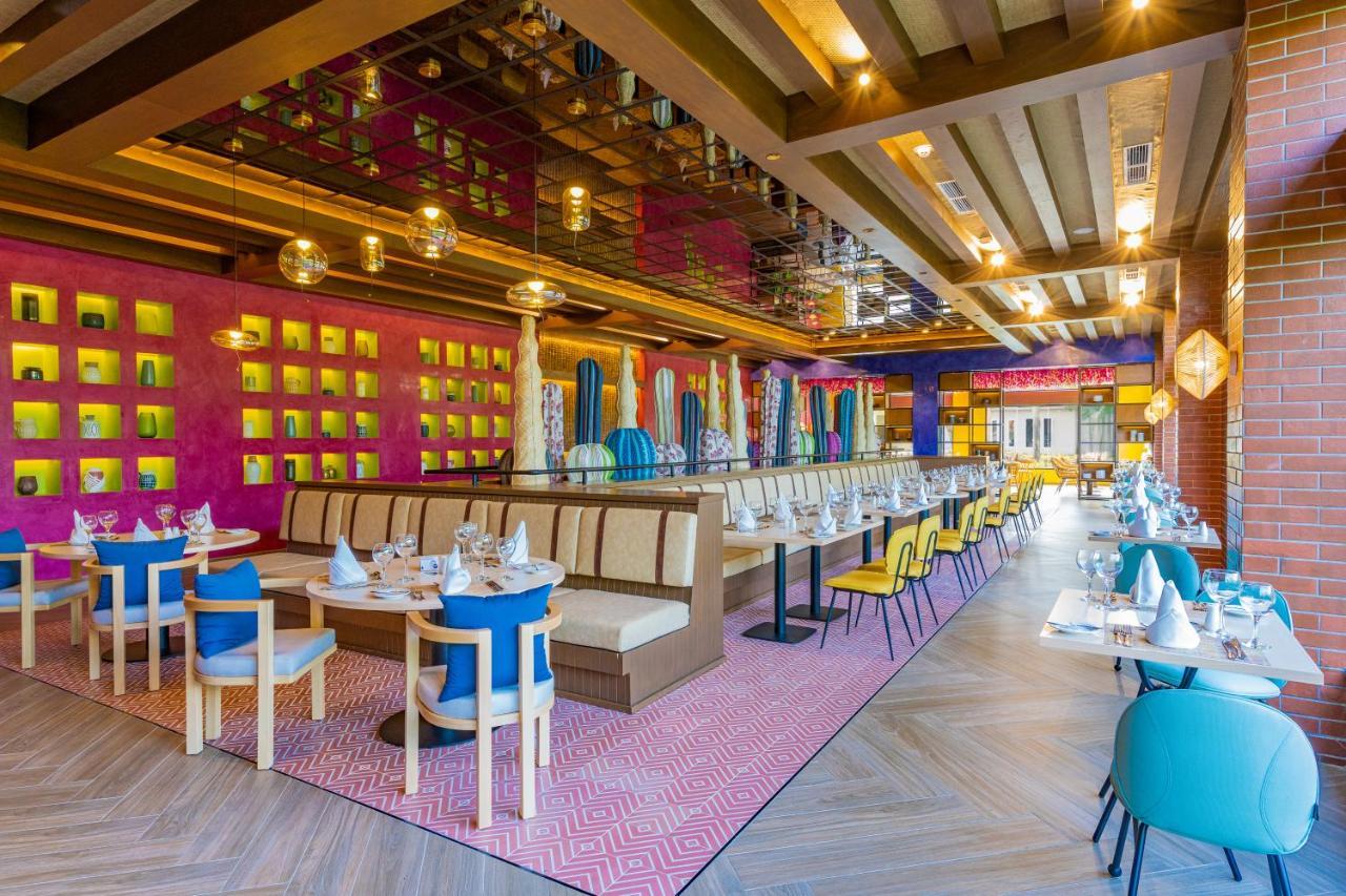 คาริบ ดีลักซ์ ปรินเซส - ออล อินครูซีฟ Hotel ปุนตากานา ภายนอก รูปภาพ The restaurant