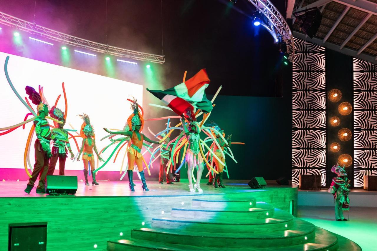 คาริบ ดีลักซ์ ปรินเซส - ออล อินครูซีฟ Hotel ปุนตากานา ภายนอก รูปภาพ The Palestinian flag at the 2013 Miss Earth